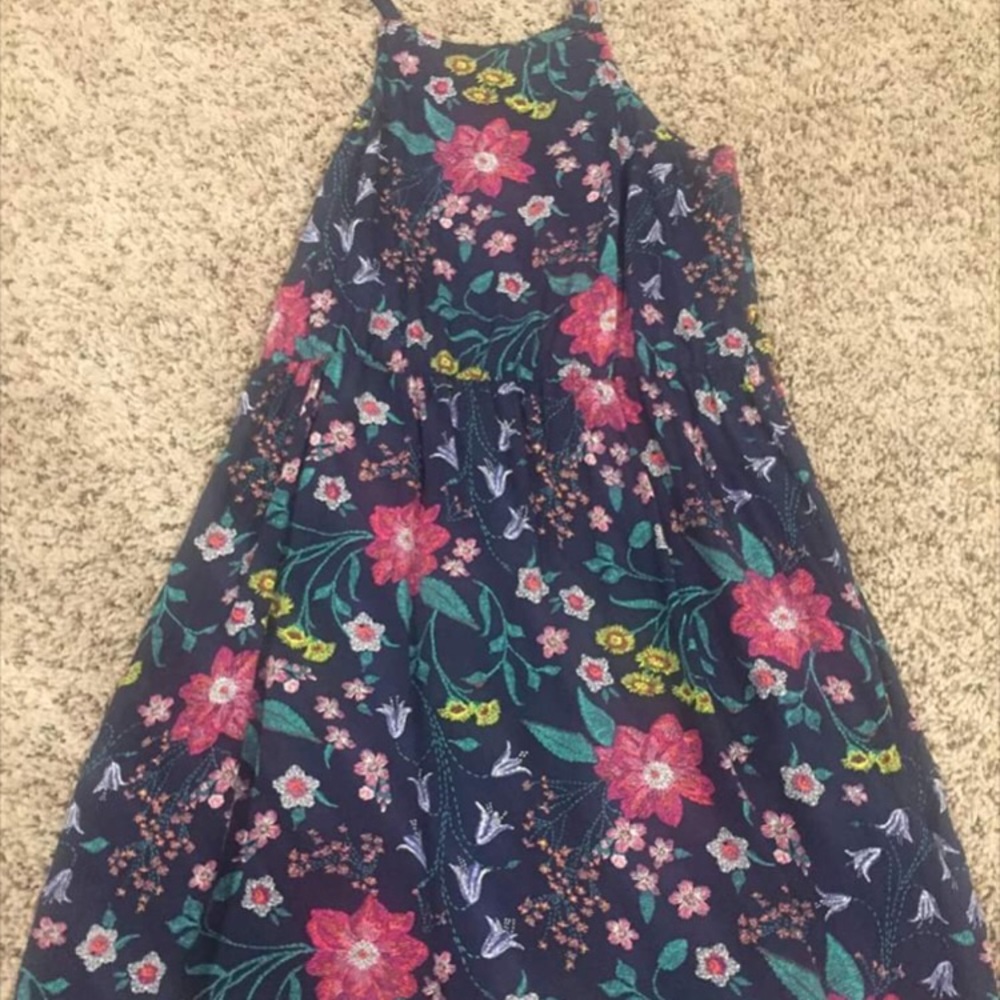 Old navy girls dress small